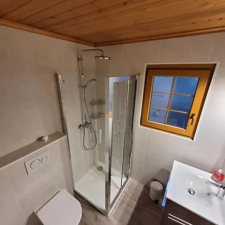 Chalet Steflor * לייסין